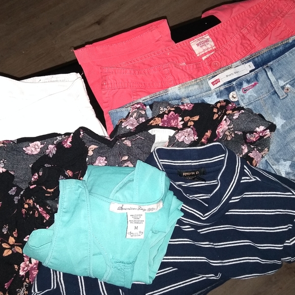 5 LBS💕 10+ Items💕 Size XS-XL💕 Mystery Box - Picture 4 of 14